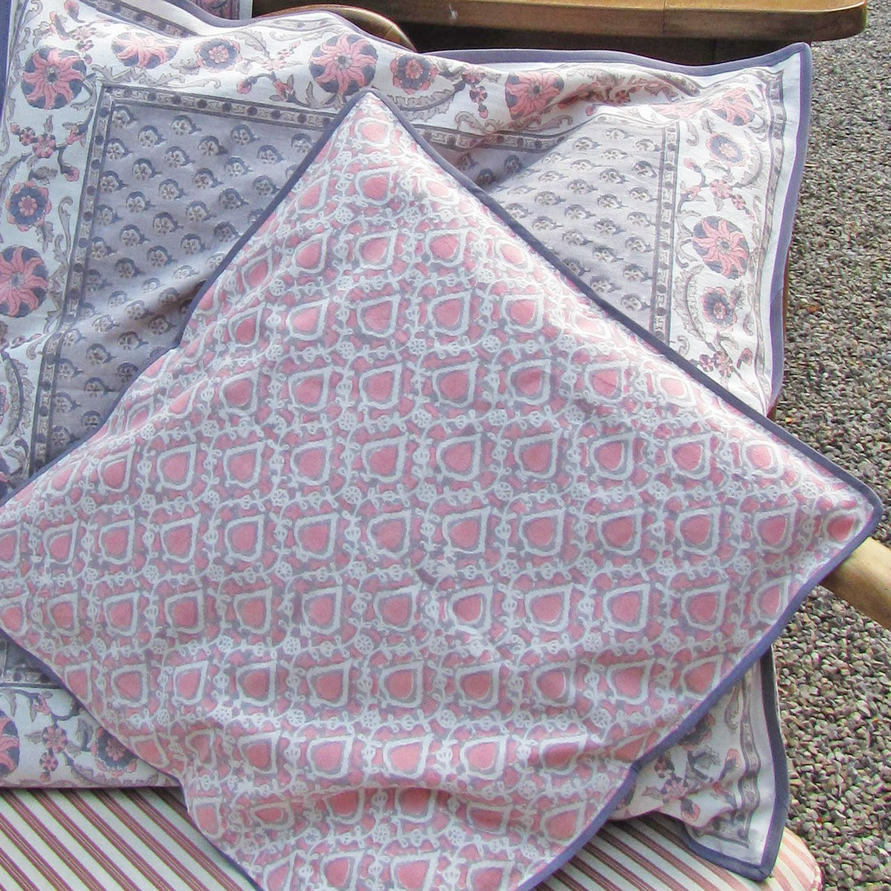 Kissenhülle Blockprint Dornroeschen 60x60