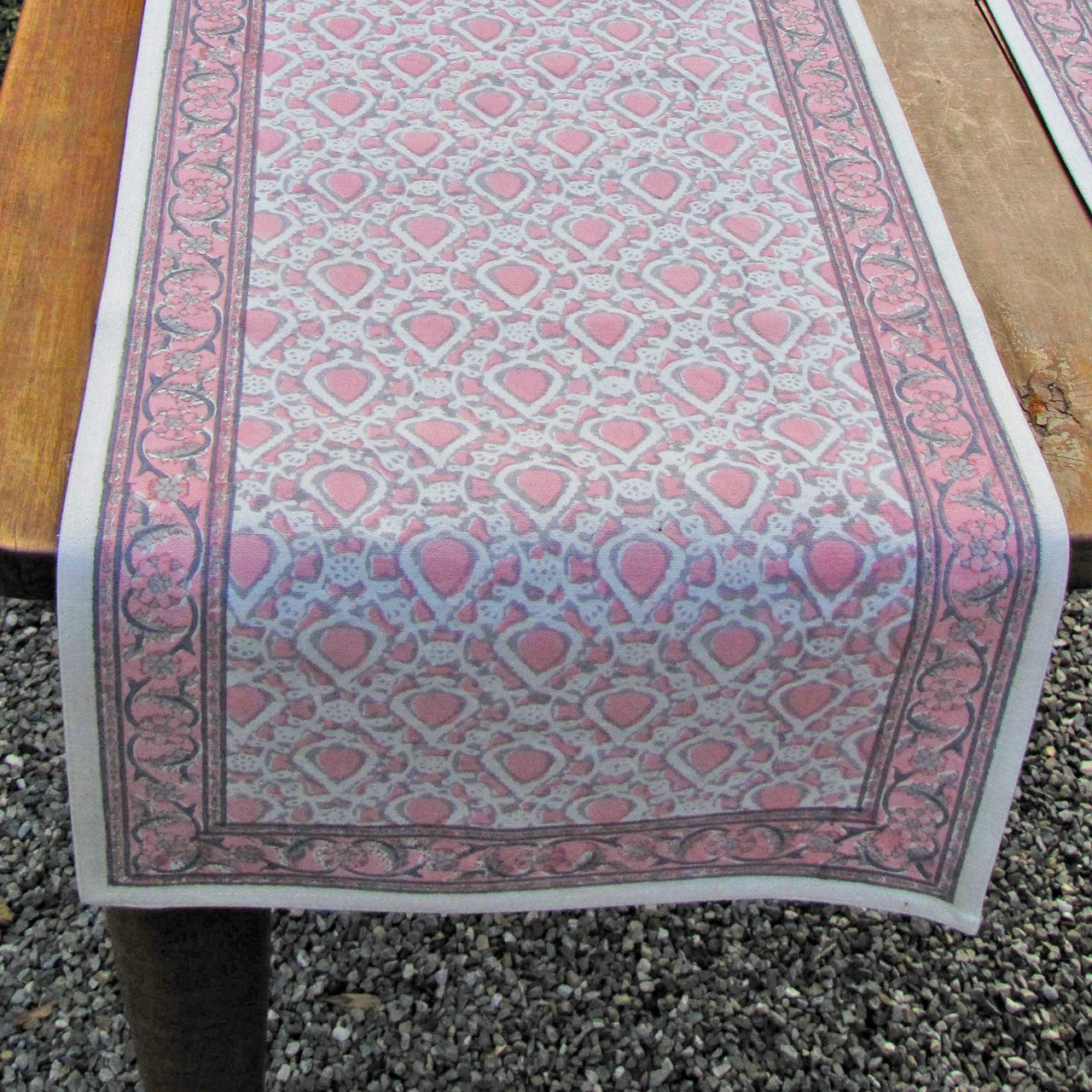 Tischläufer Blockprint Dornroeschen 35x180