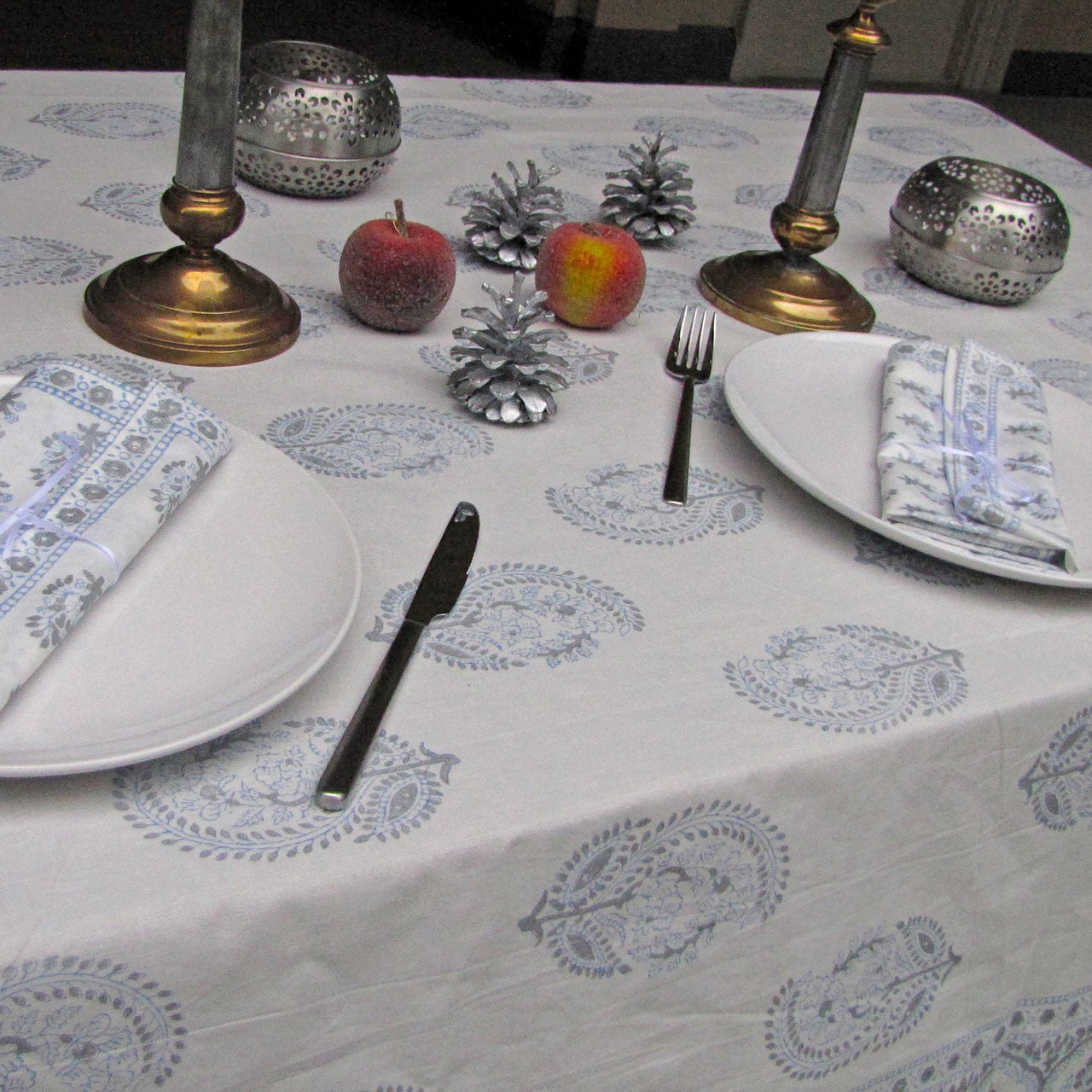 Tischdecke Blockprint Silver Snow ca.140x220