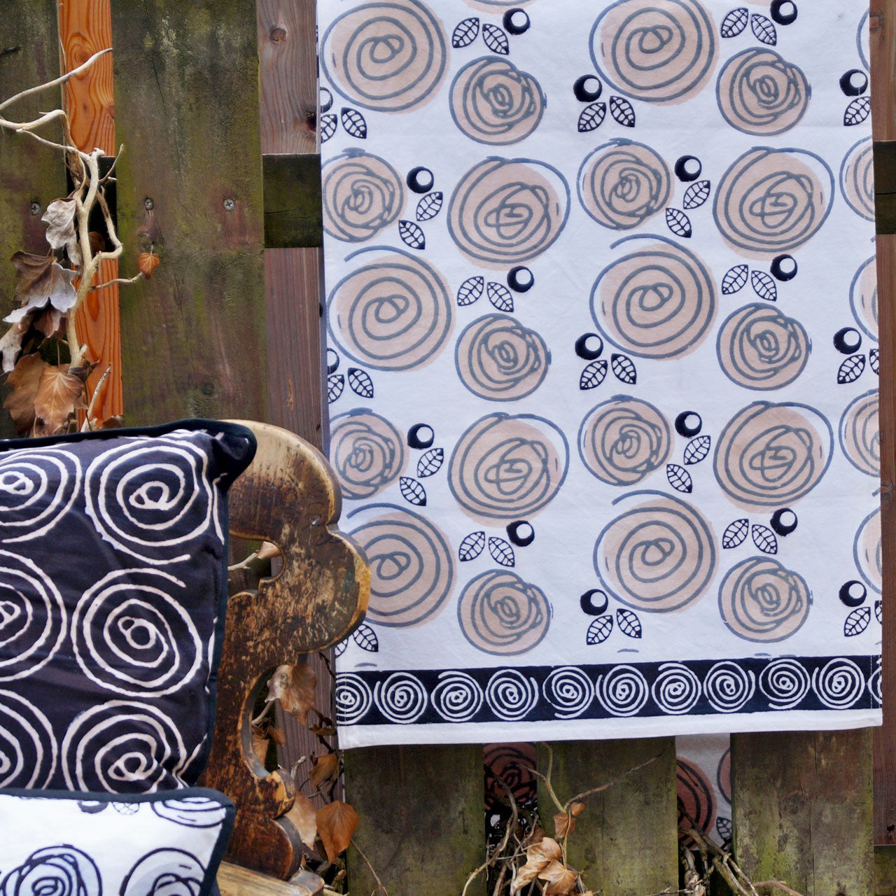 Tischläufer Blockprint Abstract Flower 45x150
