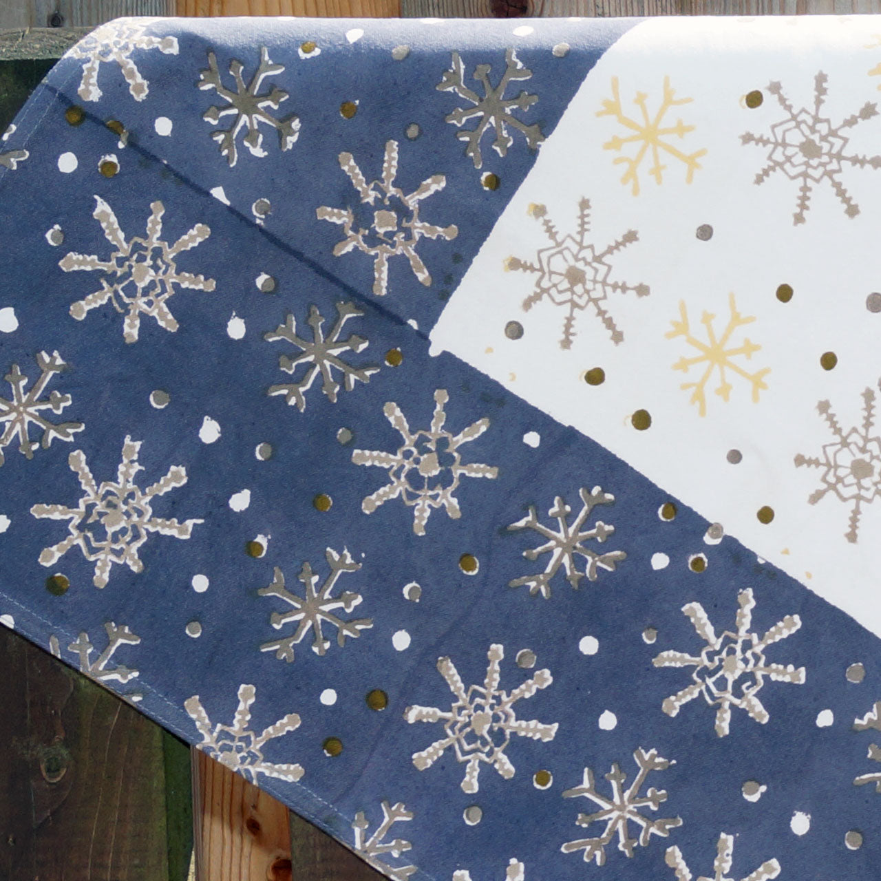 Tischdecke Blockprint Snowflake 90x90
