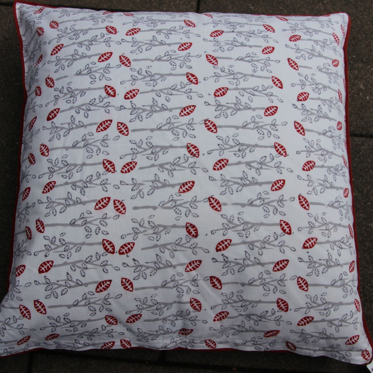 Kissenhülle Blockprint Gray Tree 60x60