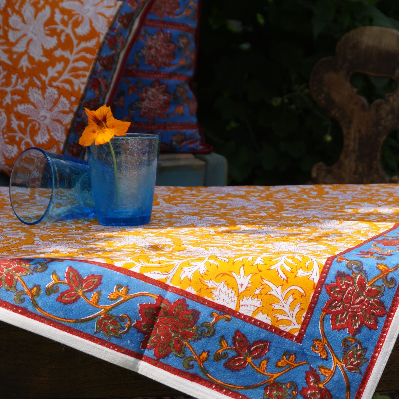 Tischdecke Blockprint Sonnenblätter 2 90x90