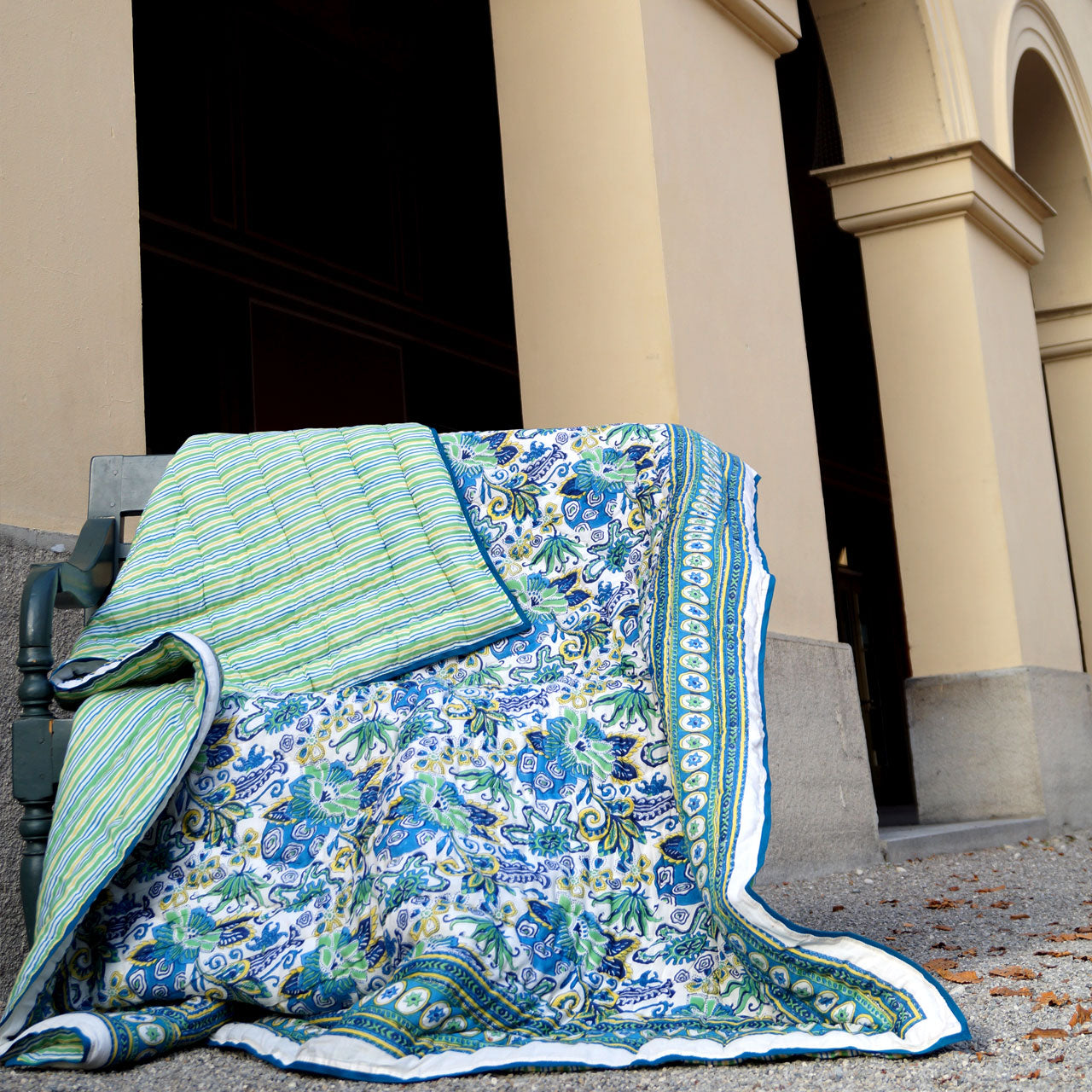 Steppdecke Blockprint Modern Blue 225x270 cm