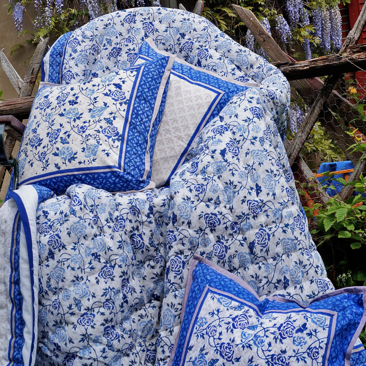 Steppdecke Blockprint150x225 Blue Rose