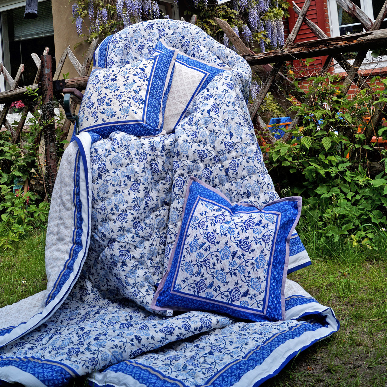 Steppdecke Blockprint150x225 Blue Rose