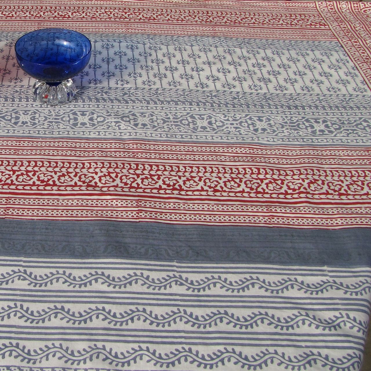 Tischdecke Blockprint Red/Tealblue ca. 180x270 cm