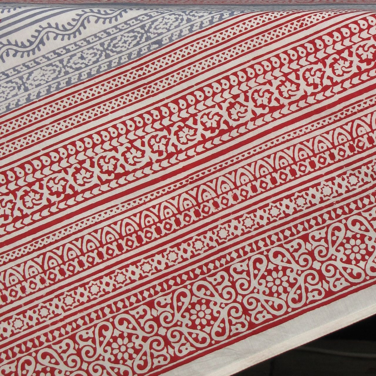 Tischdecke Blockprint Red/Tealblue ca. 180x270 cm