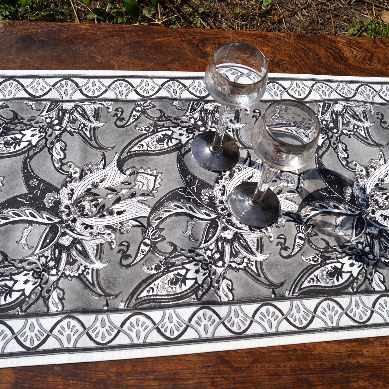 Tischläufer Marakesh Black Stempeldruck 45x150