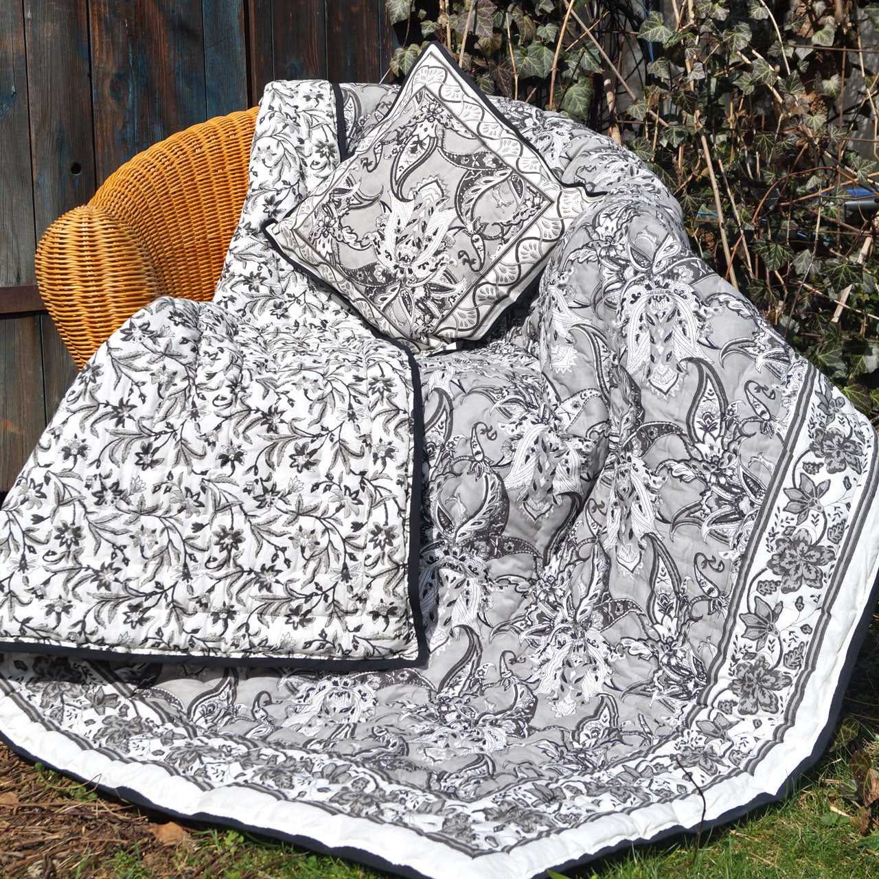 Steppdecke Stempeldruck Marakesh Black 225x270 cm