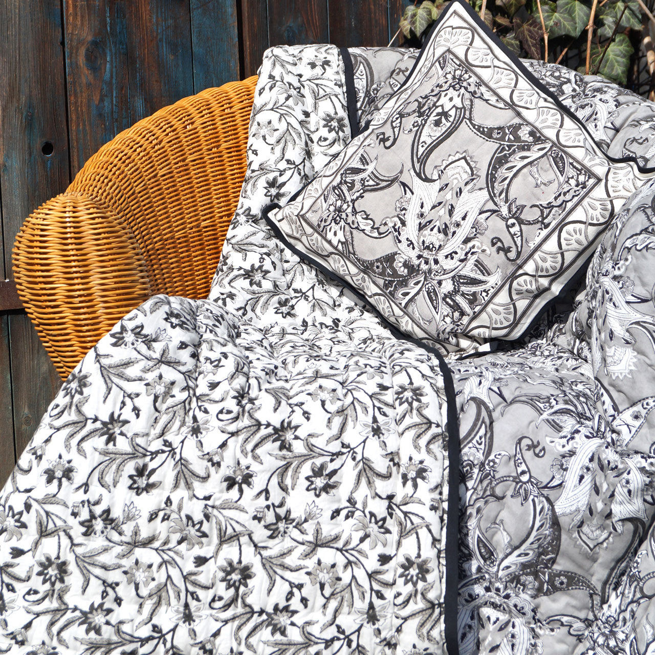 Steppdecke Stempeldruck Marakesh Black 225x270 cm