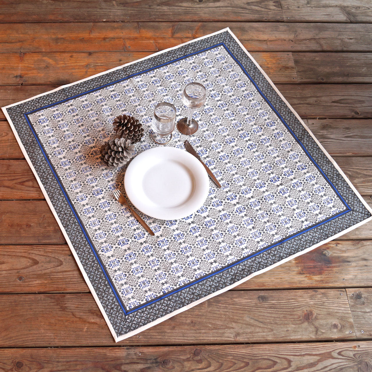 Tischdecke Winter Grey Stempeldruck 90x90