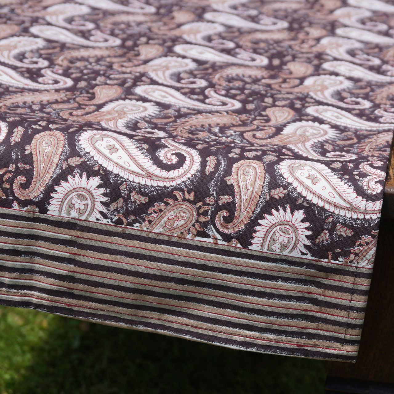 Tischläufer Blockprint Brown Paisley 45x150